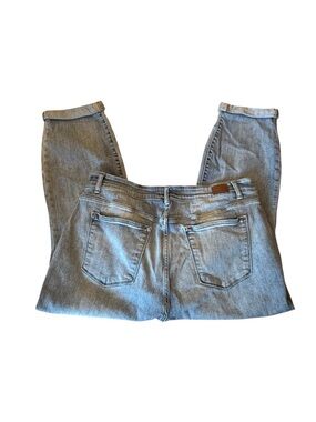 Judy Blue Women’s Boyfriend Fit Jeans Cuffed Light Wash Size 18W